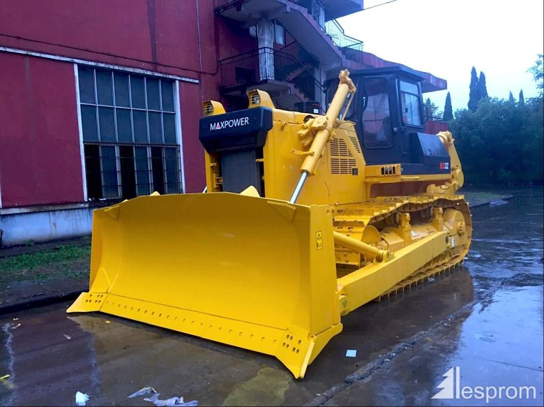 Бульдозер sd32