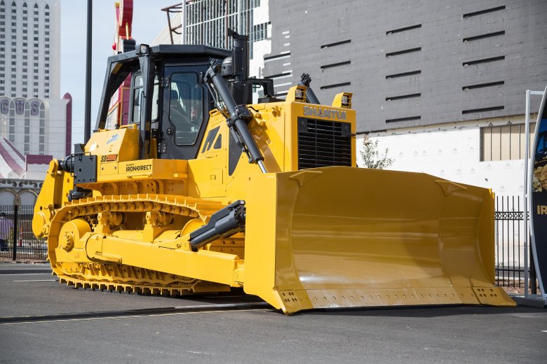 Бульдозер shantui sd32