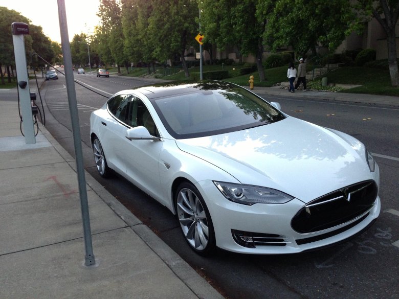 Tesla model s white