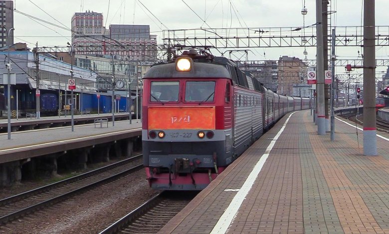 Ярославский вокзал поезда