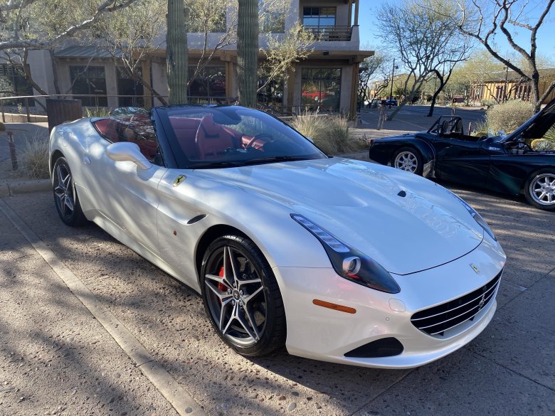 Ferrari california 2022