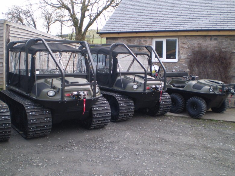 Снегоболотоход арго 8х8