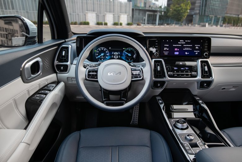 Киа соренто 2022