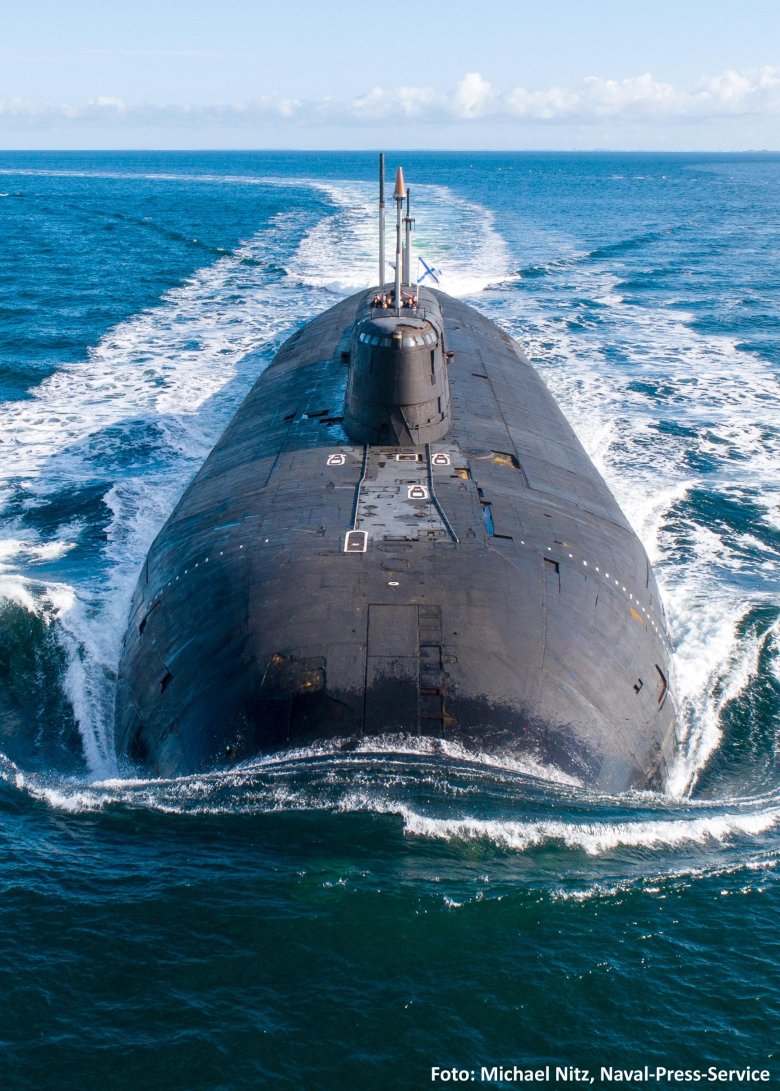 Атомная подводная лодка белгород