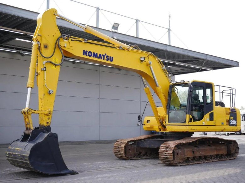 Экскаватор komatsu pc220