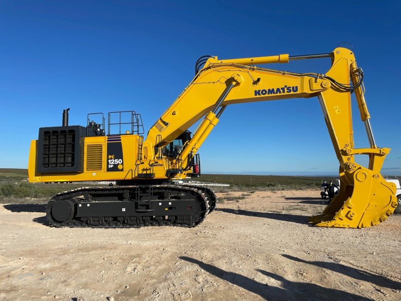 Комацу 1250 экскаватор