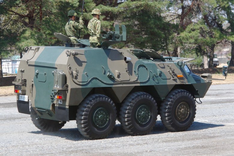 Jgsdf type 82 command communication vehicle