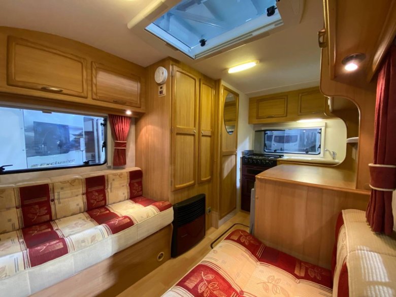 Кемпер прицеп