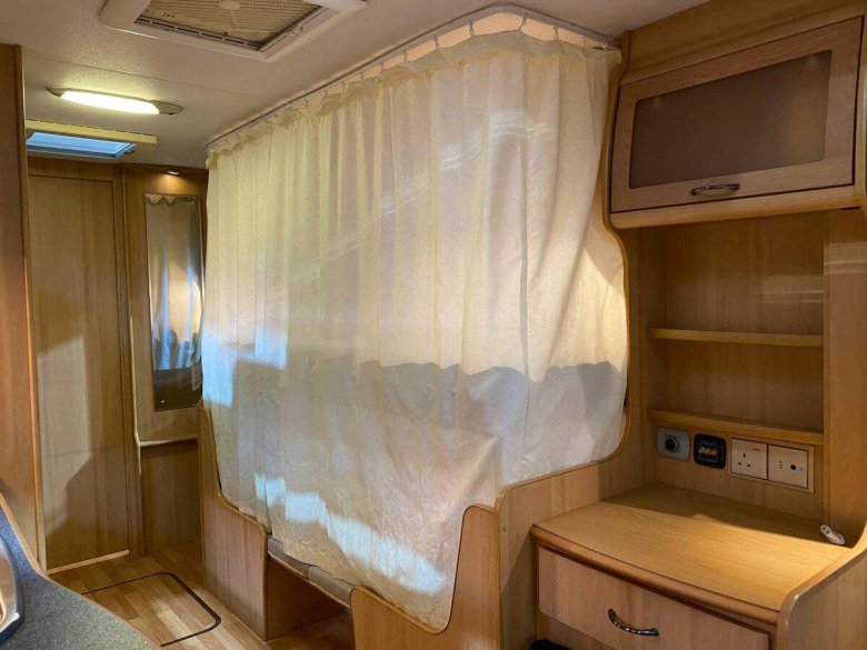 Прицеп кемпер