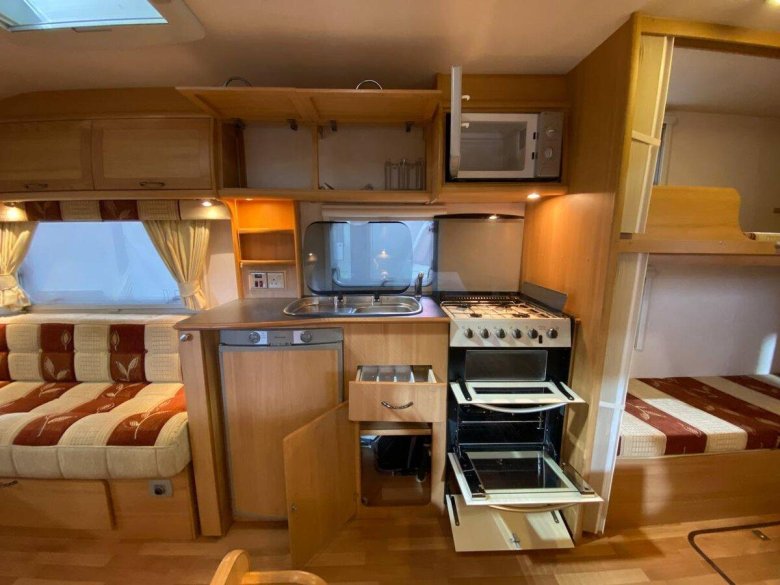 Прицеп автодом