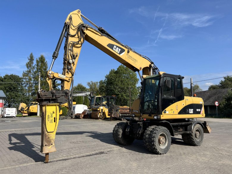 Экскаватор колесный