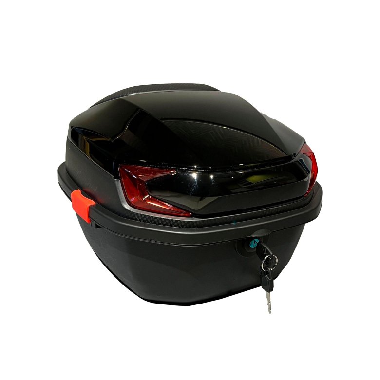 Пластиковый кофр для мотоцикла