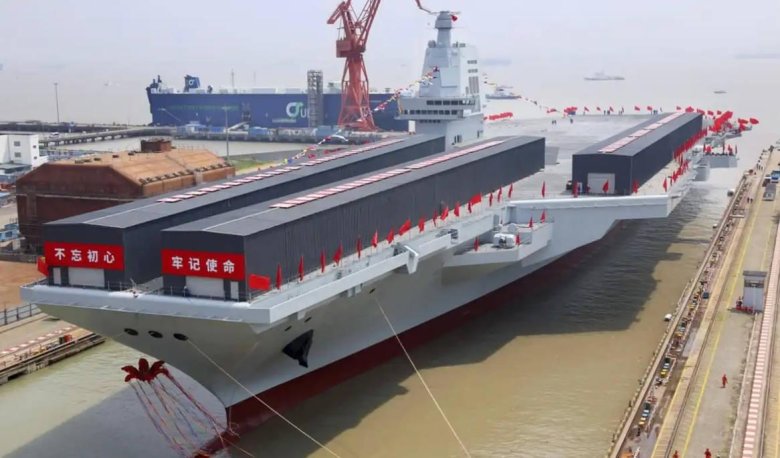 Китайский авианосец фуцзянь