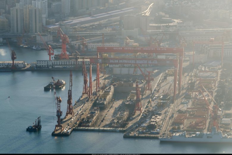 Далянь верфи