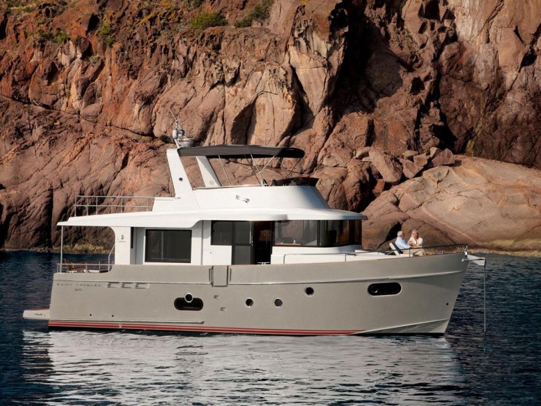 Beneteau swift trawler 50