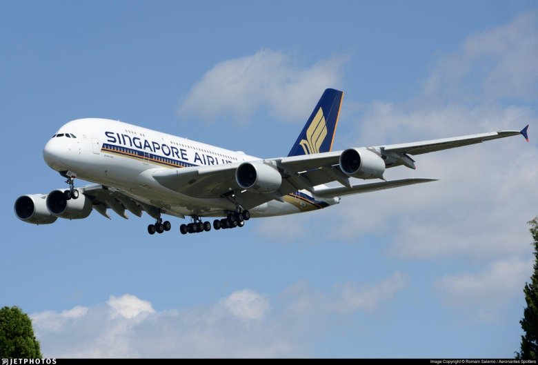 Airbus a380 singapore airlines