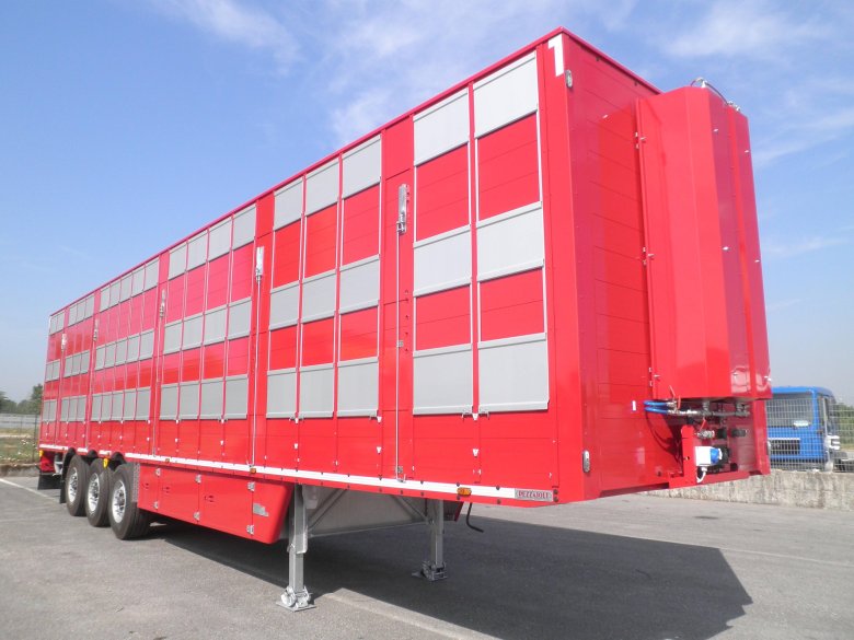 Скотовоз pezzaioli sba63