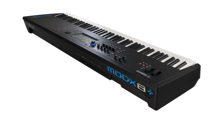 Полувзвешенный клавишный синтезатор yamaha