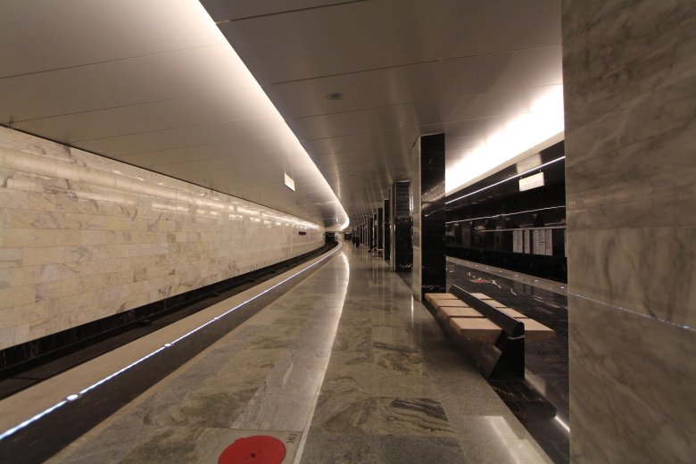 Пятницкое шоссе метро