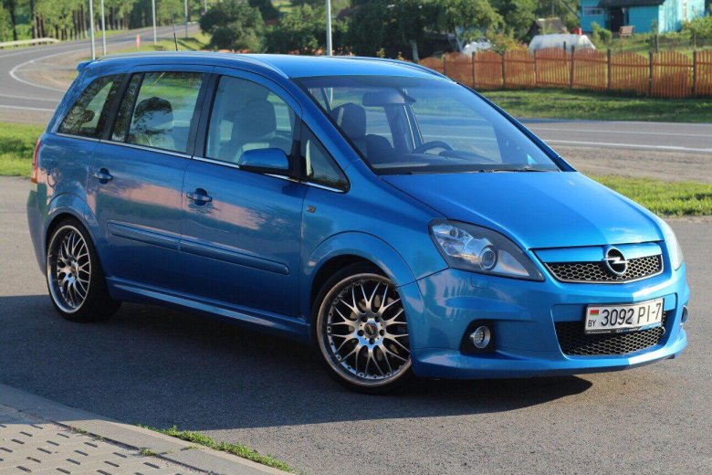 Opel zafira opc 2007