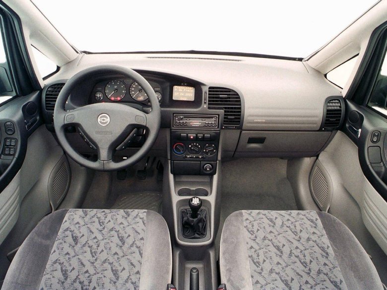 Opel zafira 2000 салон