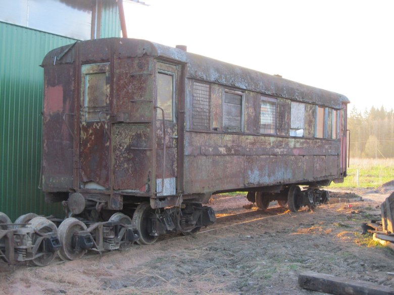 Узкоколейный вагон пафаваг