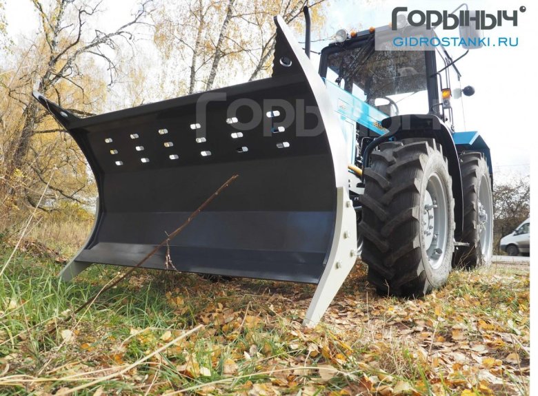 Отвал коммунальный ко-4 гидроповоротный сальсксельмаш