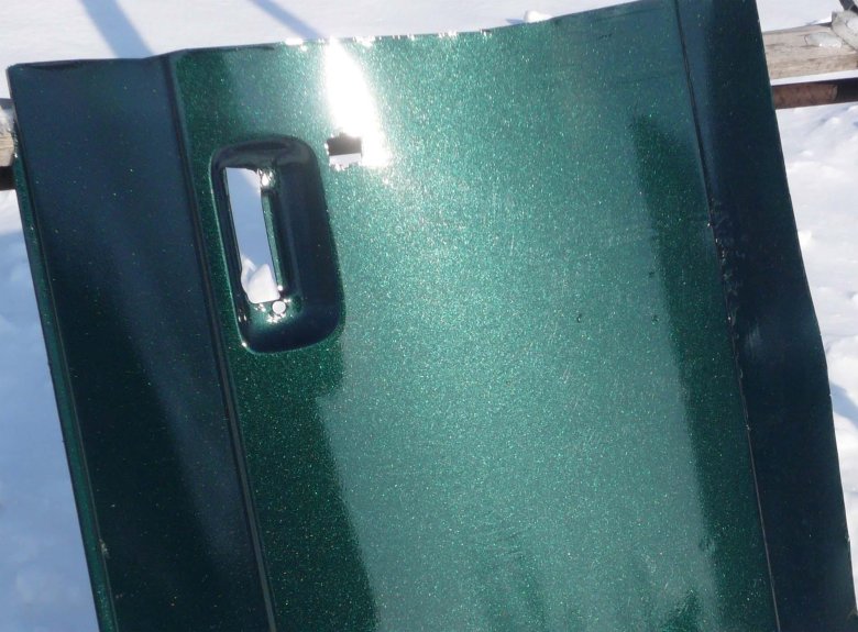 Тёмно зелёный металлик цвет