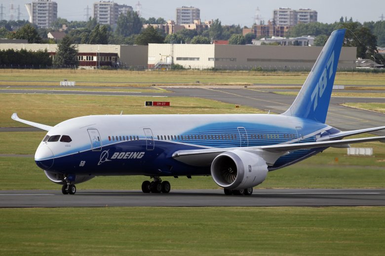 Боинг dreamliner