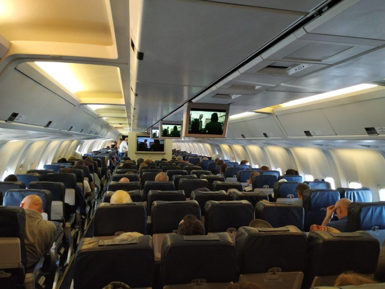 Боинг 767 300 салон