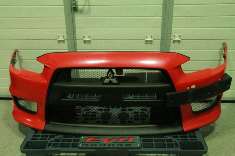 Эво бампер на лансер 10