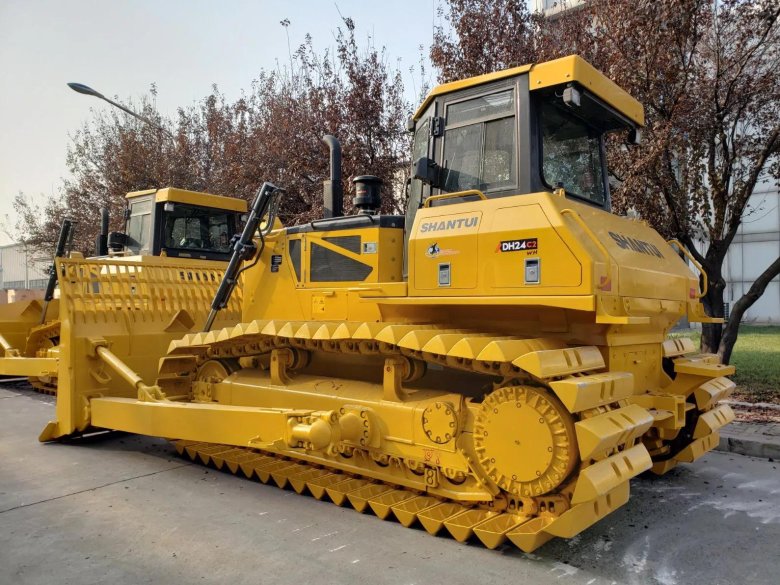 Бульдозер shantui dh 24
