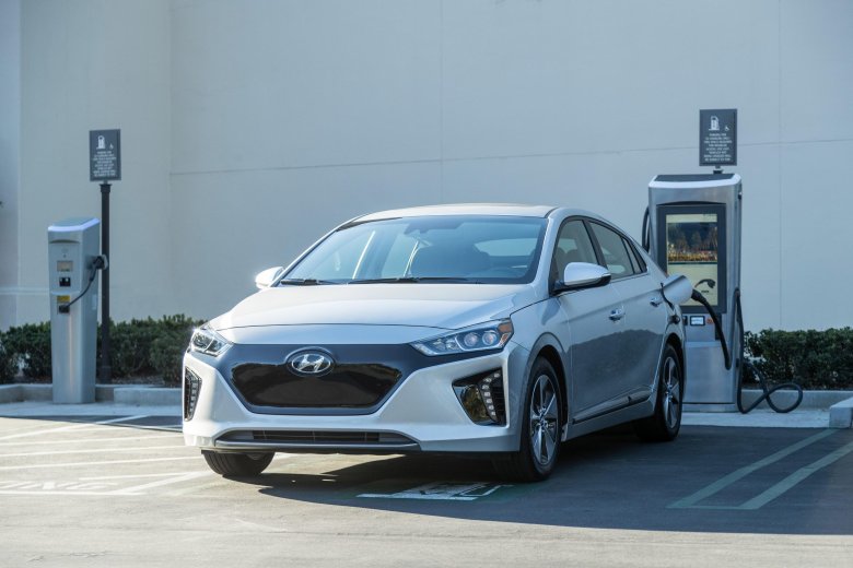 Hyundai ioniq 2019