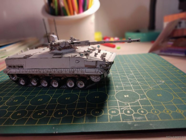 Модели из бумаги и картона