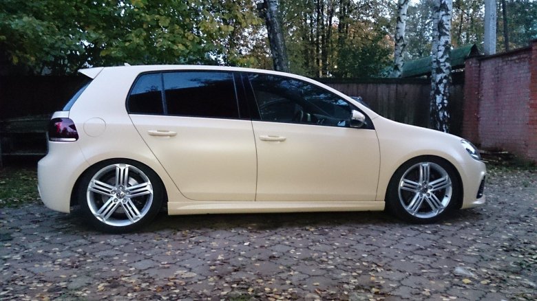 Volkswagen golf 6 бежевый