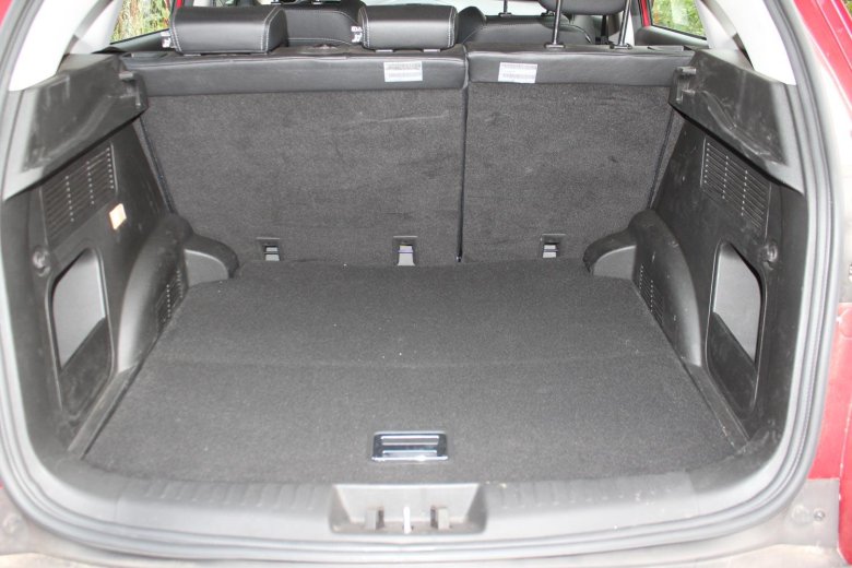 Nissan qashqai 2012 багажник