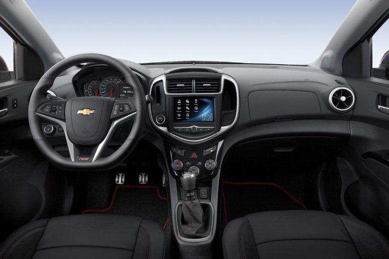 Chevrolet aveo 2014 салон