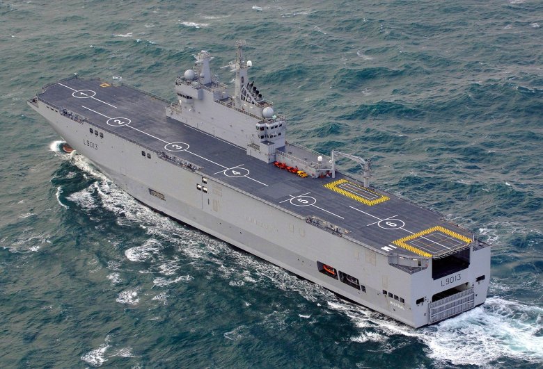 Универсальный десантный корабль мистраль