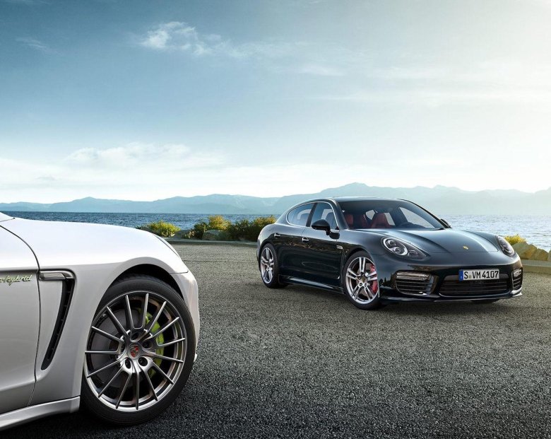 Porsche panamera turbo s