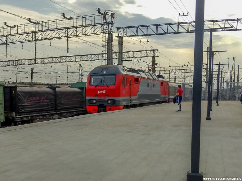 Эп2к на московском вокзале