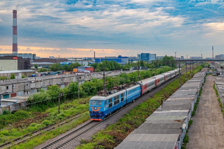 Поезд юность москва санкт-петербург