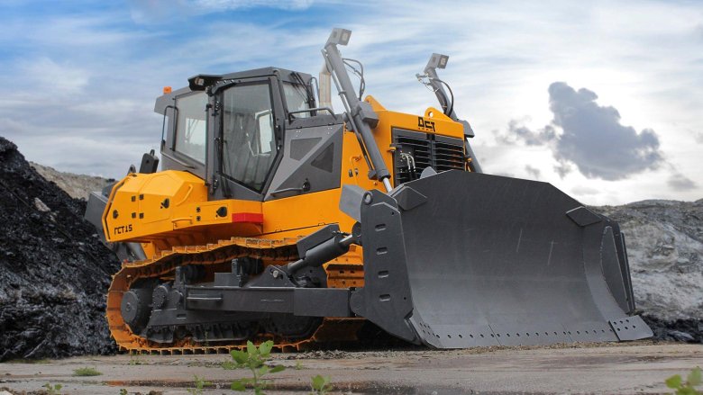 Бульдозер дст-урал d15