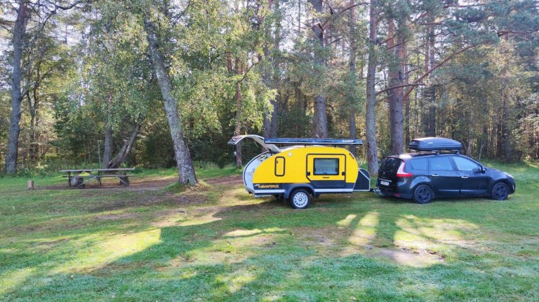 Прицеп-дача свобода кемпер оптима