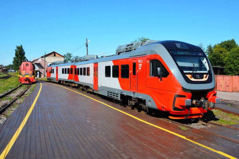 Рельсовый автобус орлан