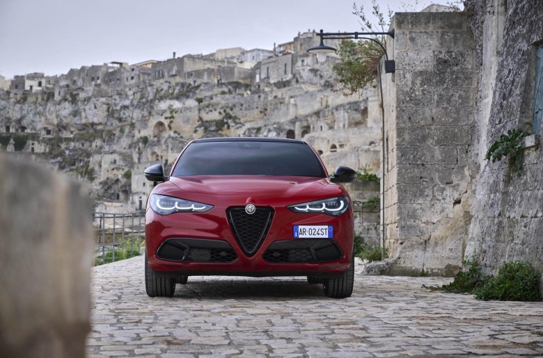 Stelvio alfa romeo