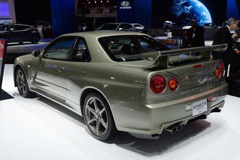 Ниссан скайлайн гтр