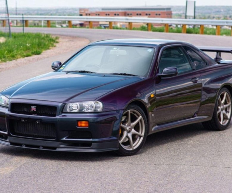 Nissan skyline r34