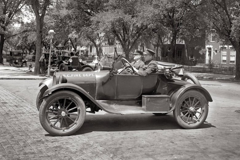 Автомобили 20 века