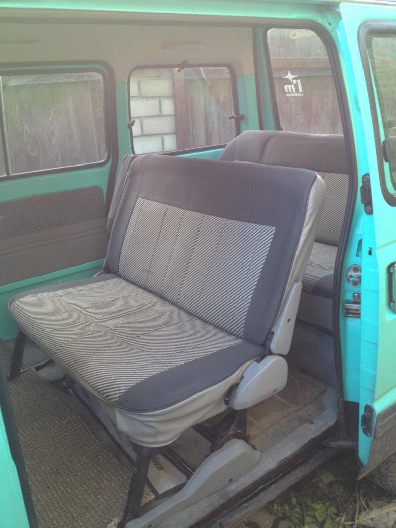 Ниссан ванетте микроавтобус салон