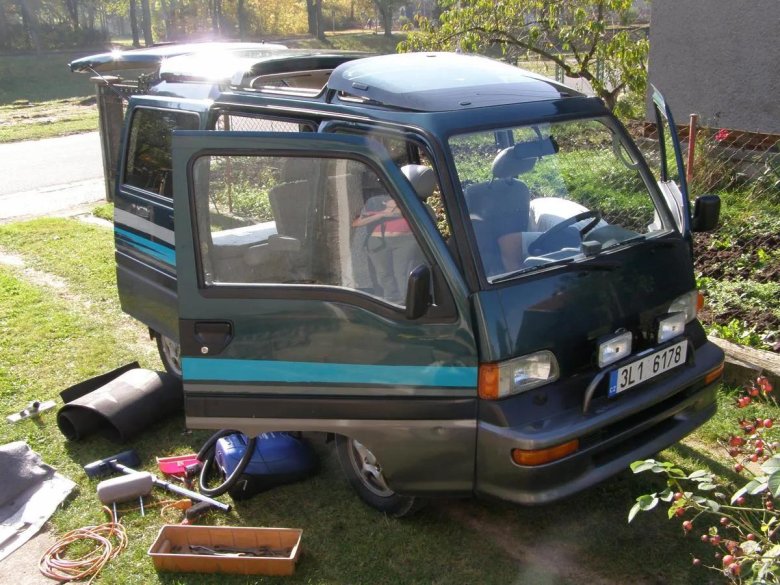 Субару доминго 1994